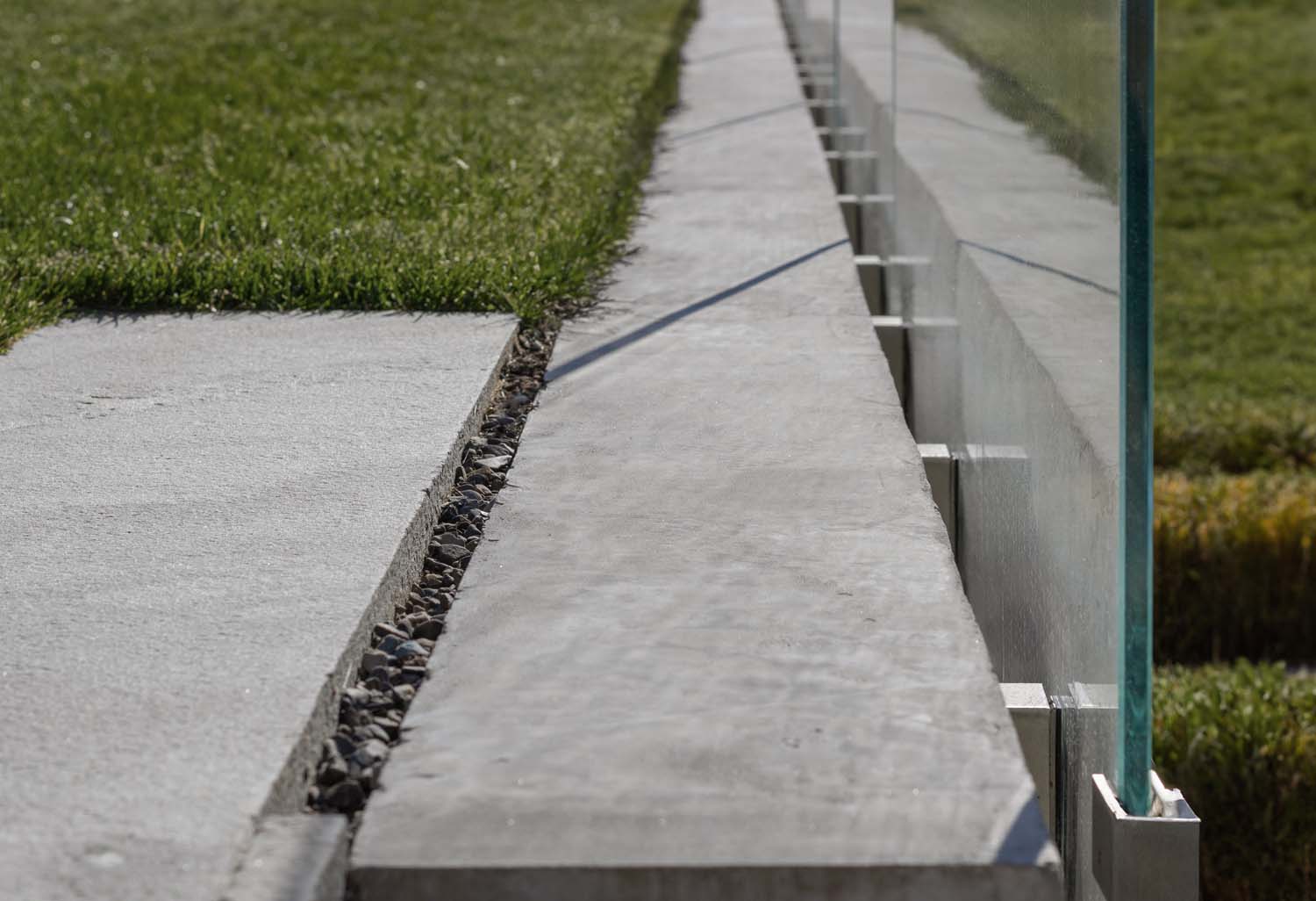 B4BF8532-D7D5-4100-B818-F4D118A14931